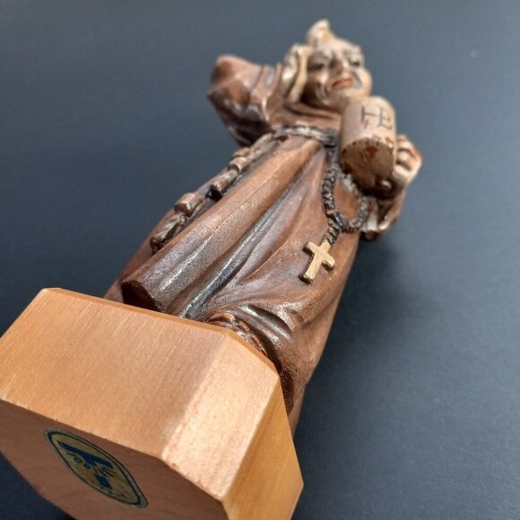 Hungover Monk Figurine Italy Anri Toriart Vintage Resin HB Beer Stein Wood Base - Picture 8 of 10